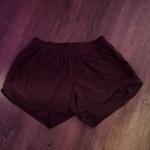Lululemon Shorts- Hotty Hot ‘4 inseam- size 8